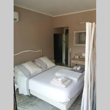 Riviera Apartment