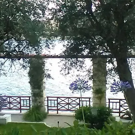 Riviera *